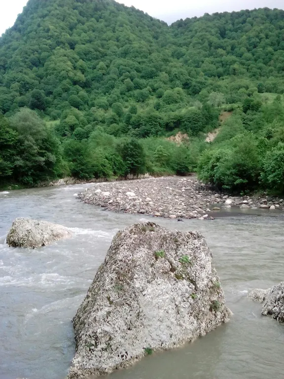 Дом среди гор