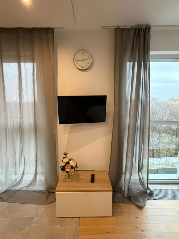 Уютная студия в скандинавском стиле