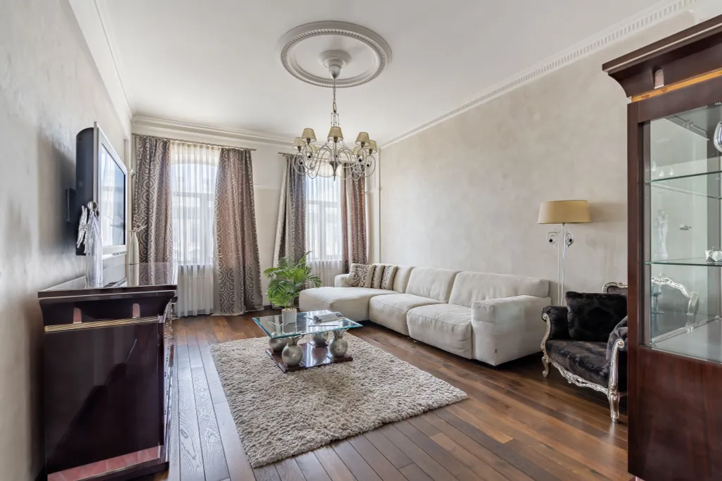 Квартира Петербургская квартира у метро Владимирская — Санкт-Петербург