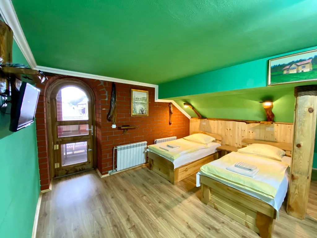 Апартаменты студио с отдельным входом для 2 гостей на озере Дривяты