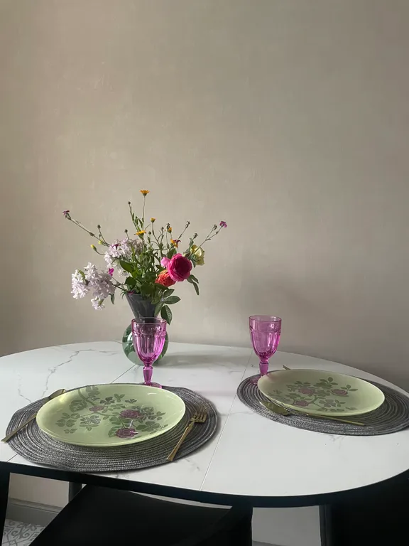 Сирень с видом на центр Пятигорска