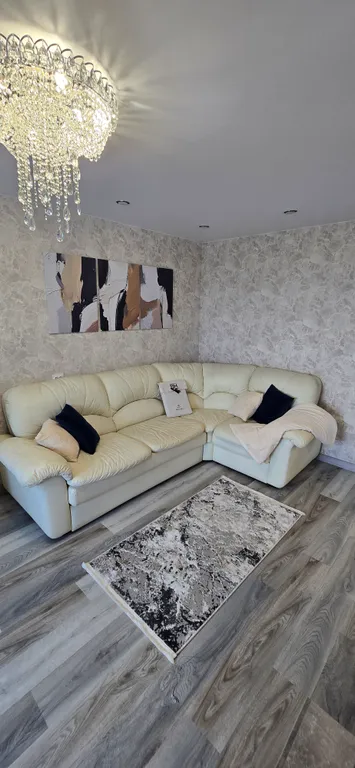 Квартира Новая и светлая двухкомнатная квартира — Хабаровск