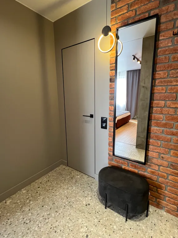 1-комнатная квартира в центре (рядом ЖД, автовокзал, центр)