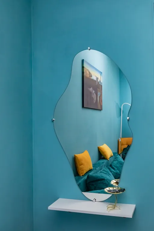 Студия в стиле Сальвадора Дали