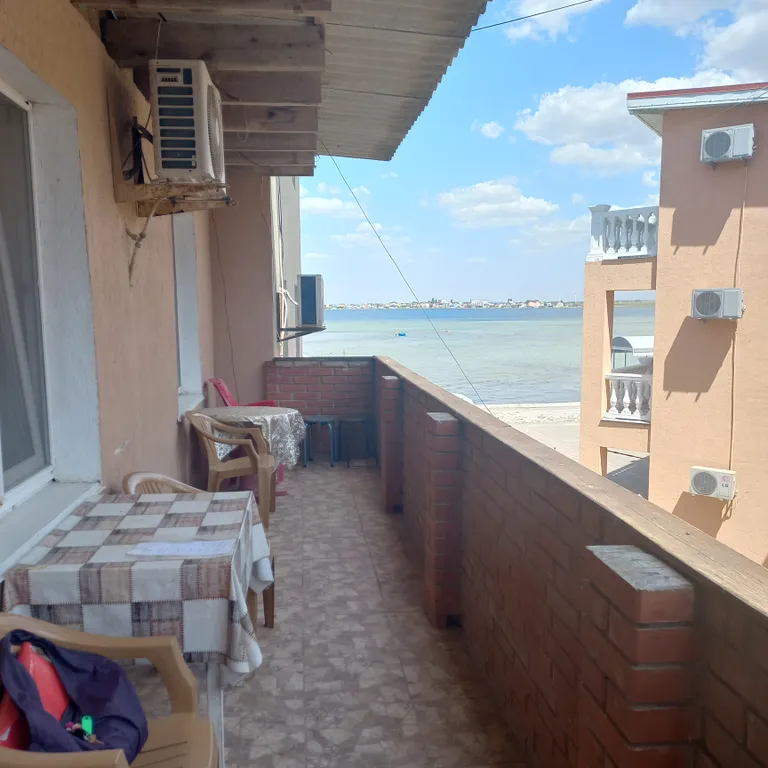 Квартира в 100 м от моря и в 10 шагах от морского залива!