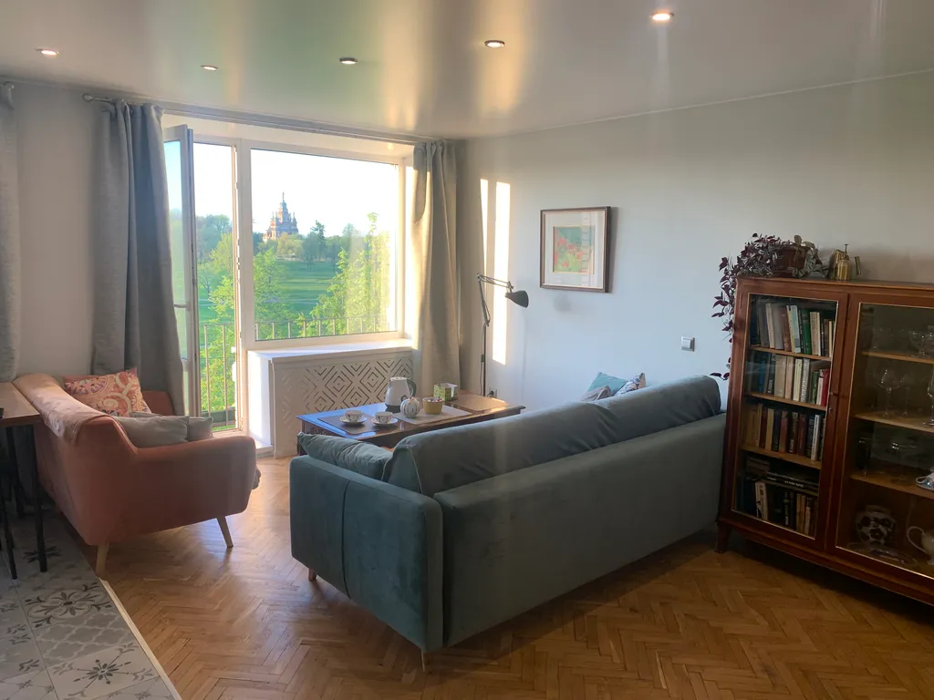 Квартира с видом в центре Петергофа — аренда посуточно в Петергоф