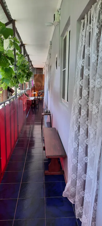 Уютная комната с удобствами