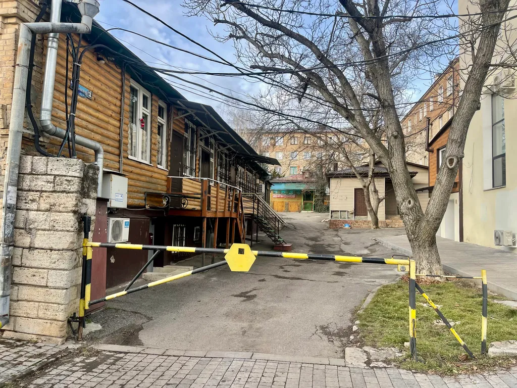 Апартаменты в доме с отдельным входом в курортной зоне