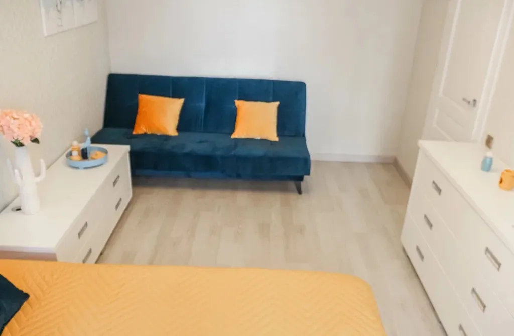 Квартира Квартира у спорт комплекса Янтарный — Калининград