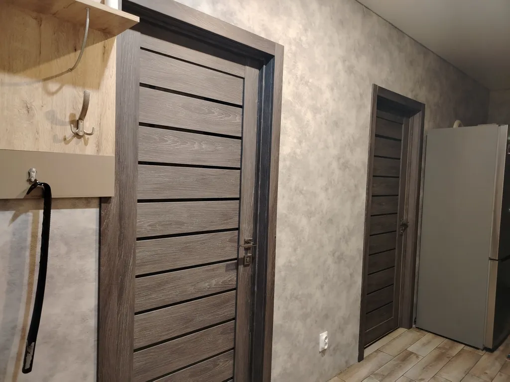 Евротрешка у ЖД вокзал и зоопарка