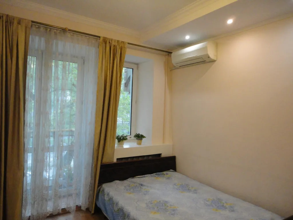 Уютная и чистая квартира в центре рядом с прудами — аренда посуточно в Хабаровск