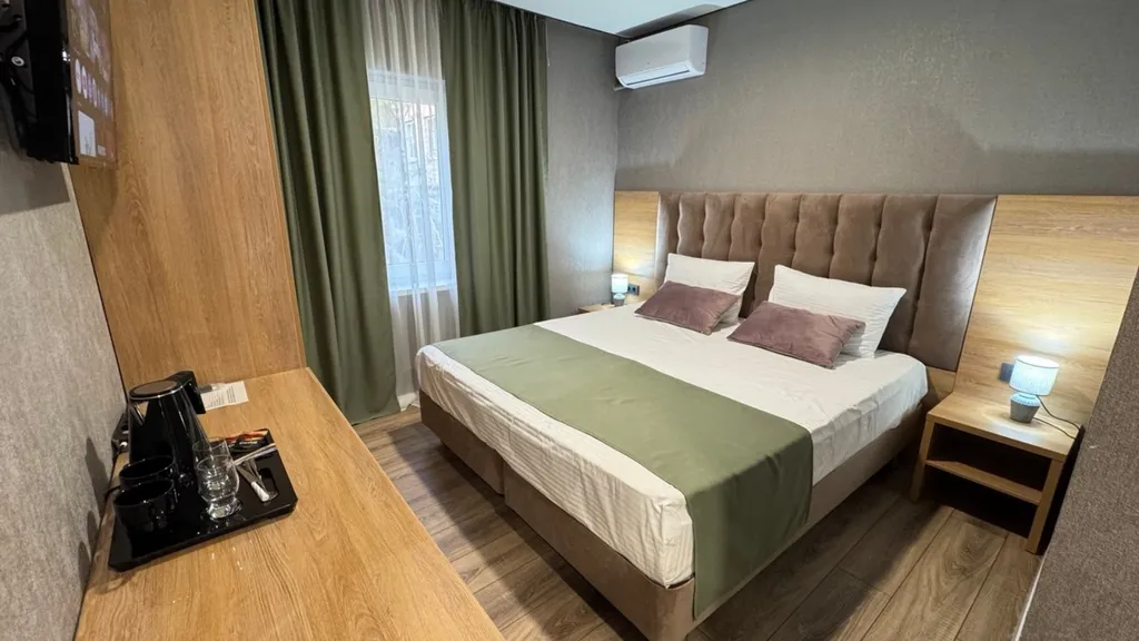 Улучшенный номер с двуспальной кроватью