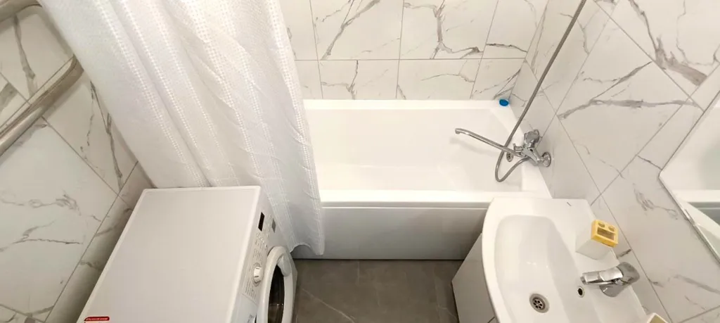 Квартира Светлая и комфортная квартира в микрорайоне северный — Красноярск