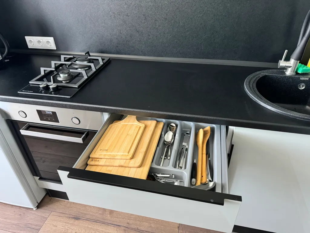 Яркая однокомнатная квартира с закрытой придомовой территорией