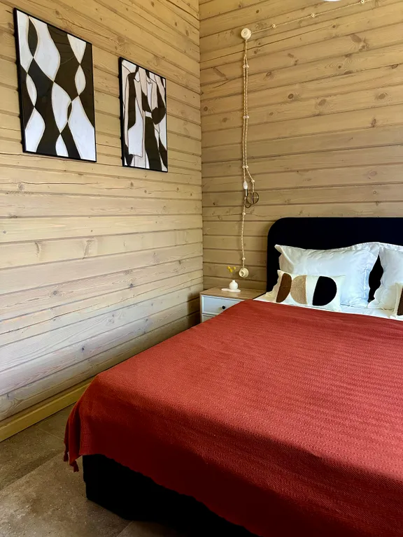 Дом с бассейном