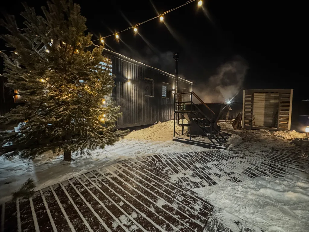 Уютный дом с баней и чаном — отдых, в который влюбляются!