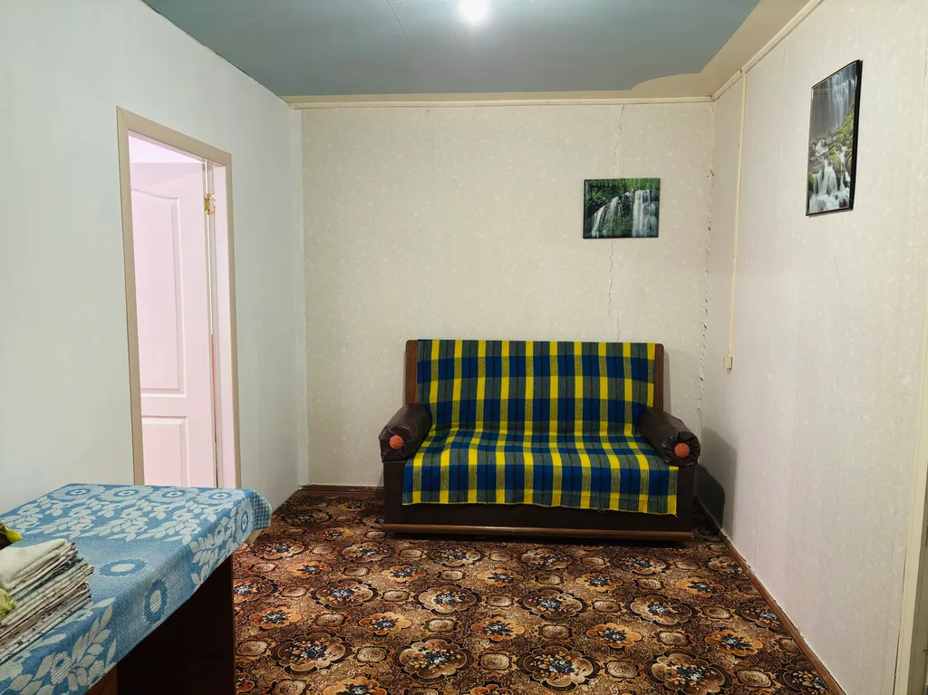 Просторный дом с личным двором