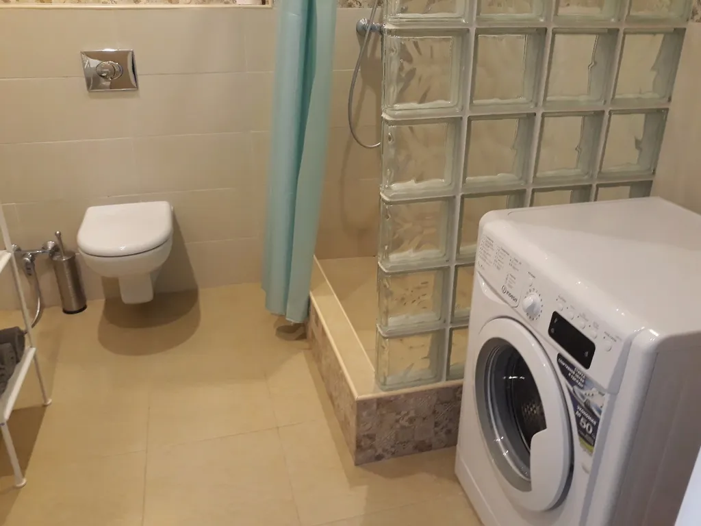 4-комнатная Квартира