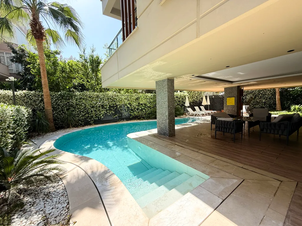 SA Apartments! Luxury 2bd Flat 150m to the Beach