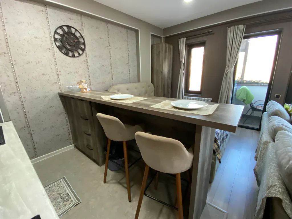 Квартира на 5 этаже с видом на горе