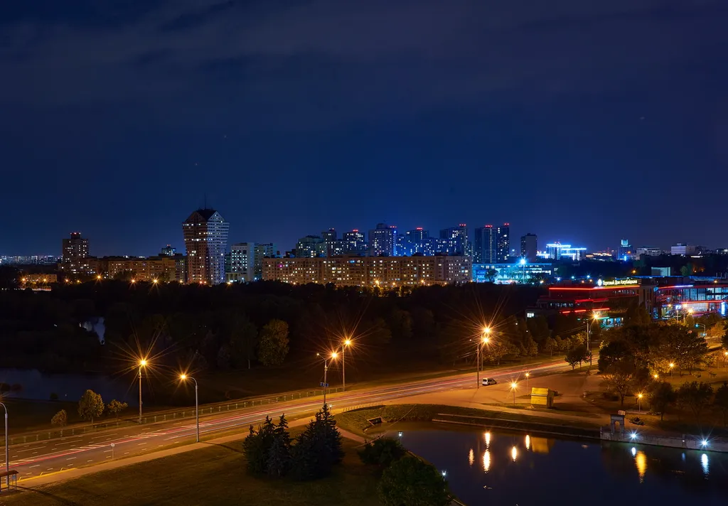 Апартаменты у Дана молл с видом на озеро