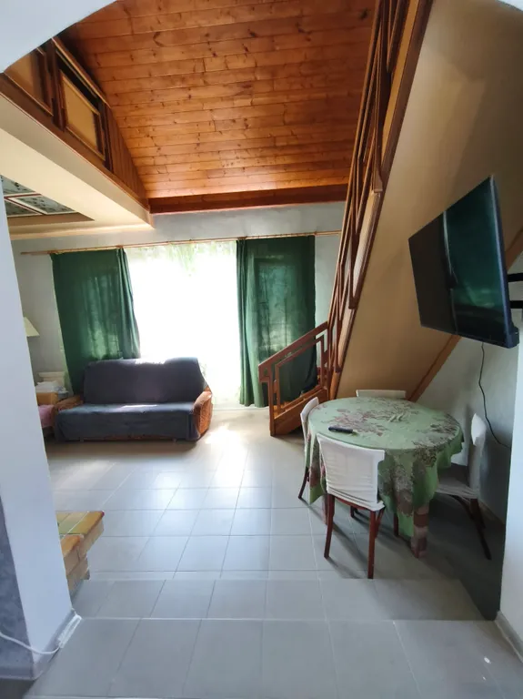 Коттедж Дом с бассейном и баней — Кроянское