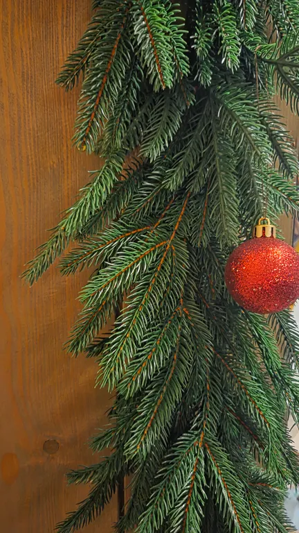 Коттедж под соснами