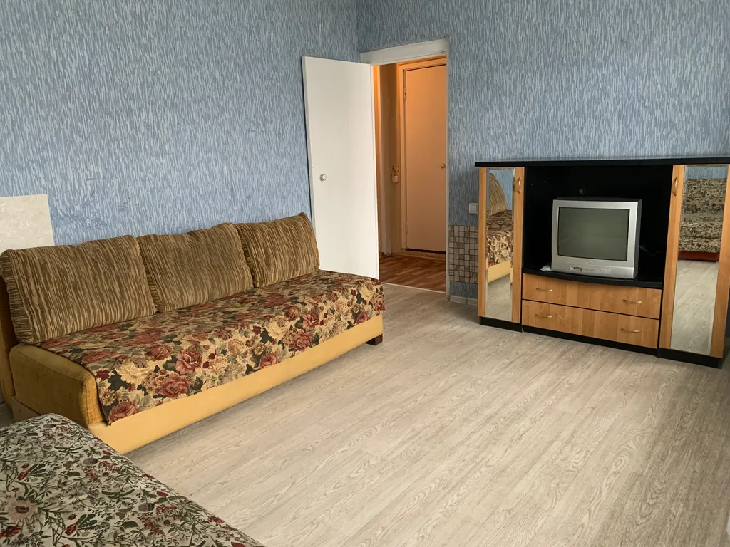 Просторная 2-комнатная квартира на Металлургов