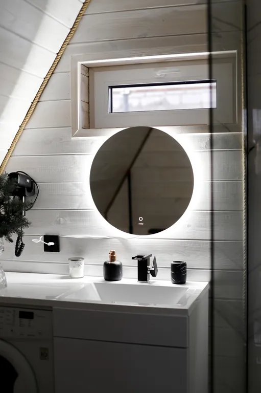 А-фрейм дом с теплым бассейном