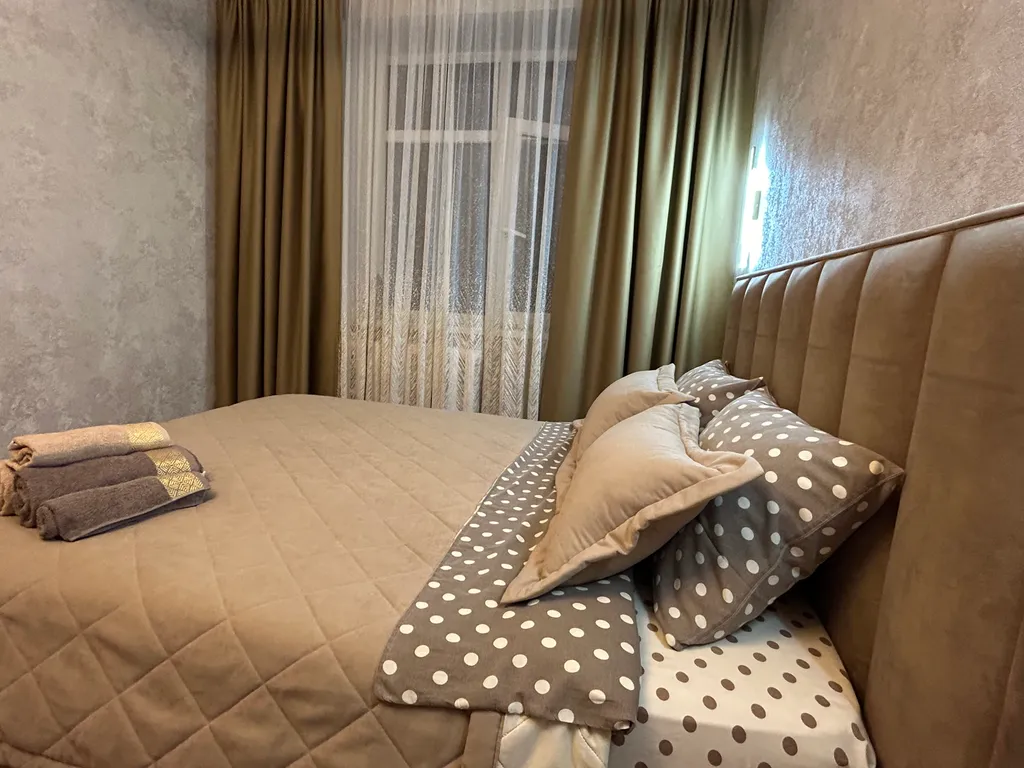 Уютная квартира с удобным расположением — аренда посуточно в Нижнекамск