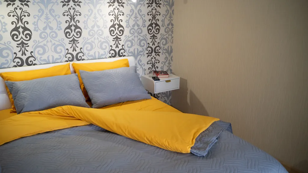 Уютный уголок для путешественников с видом на реку Волга