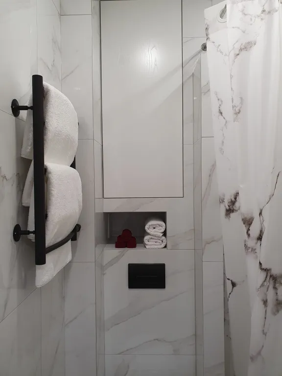 Квартира Квартира Студия с дизайнерским ремонтом — Красноярск