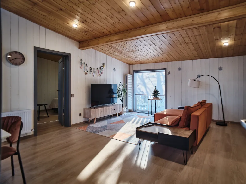 Медовый - дом с баней и чаном