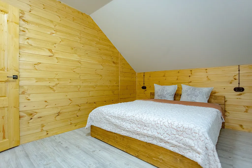 6-комнатный Дом