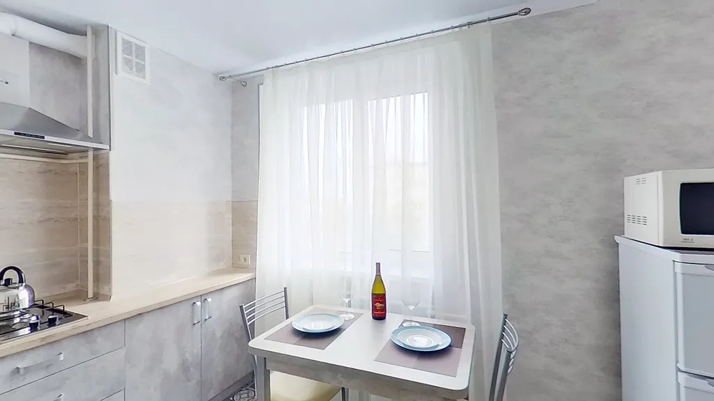 Уютная квартира напротив ТЦ Меганом