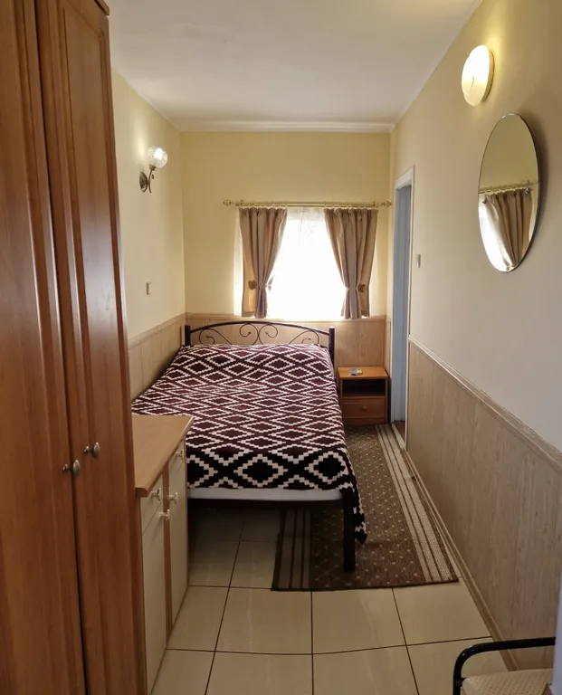 Коттедж Домик с двориком с видом на море — аренда посуточно в Симеиз