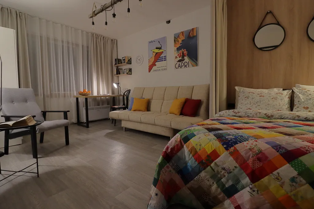 Центр Юго-Запада у Площади Конева