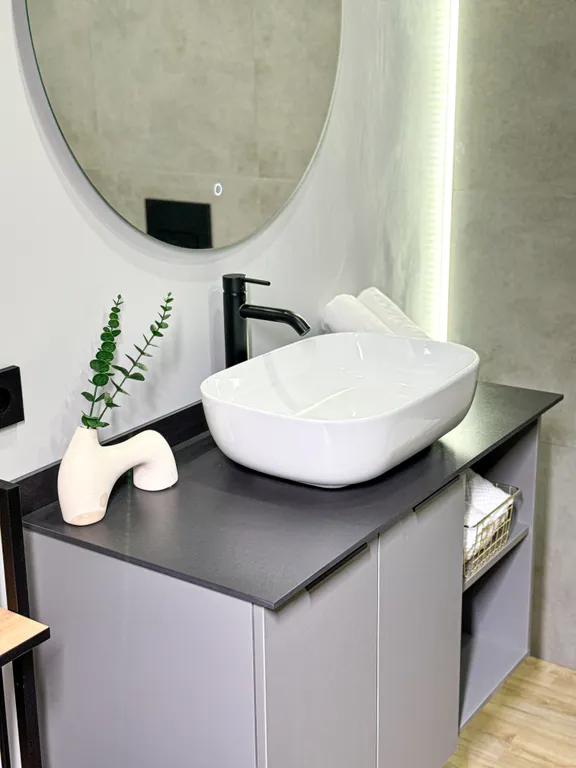 Студия в центре города с видом на набережную