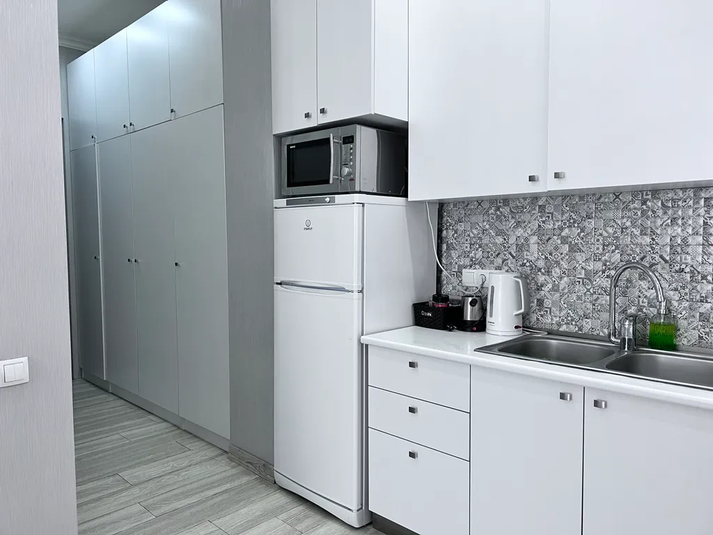 Студия возле Круглого сада