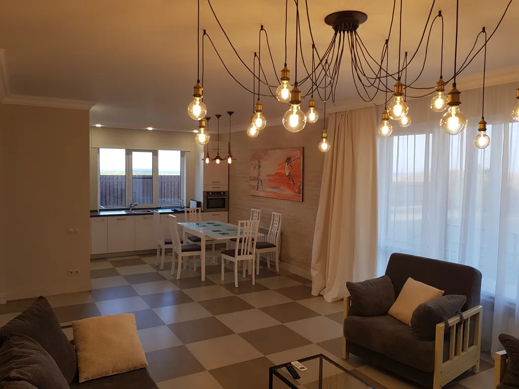 Вилла на 2 линии от моря