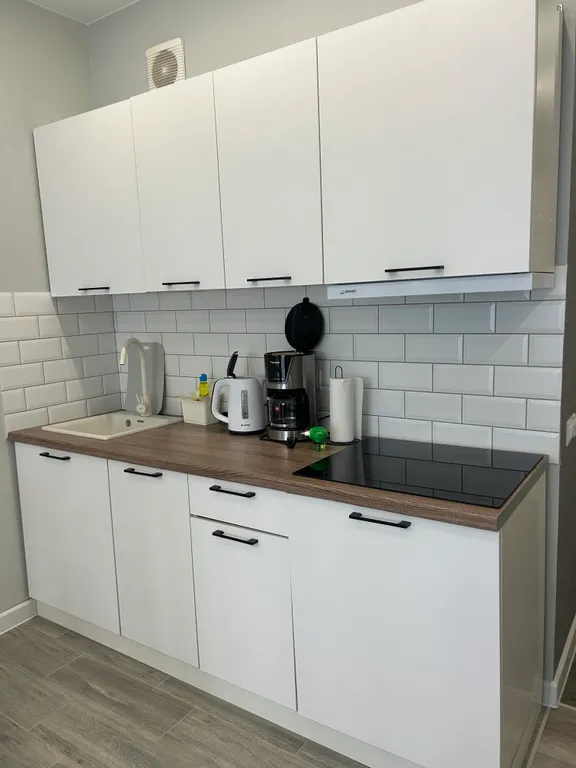 Комфортабельная квартира-студия с видом на город