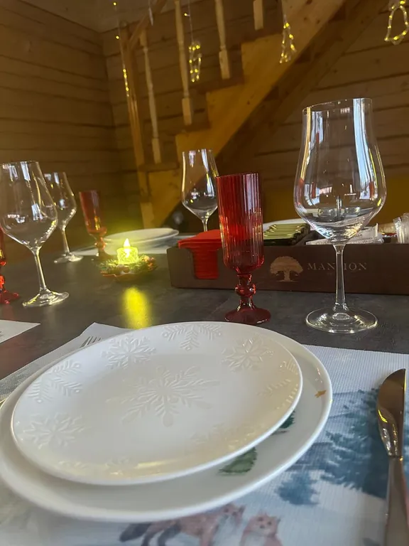 Коттедж ХоббитГеш уютный дом из бруса — Шерегеш