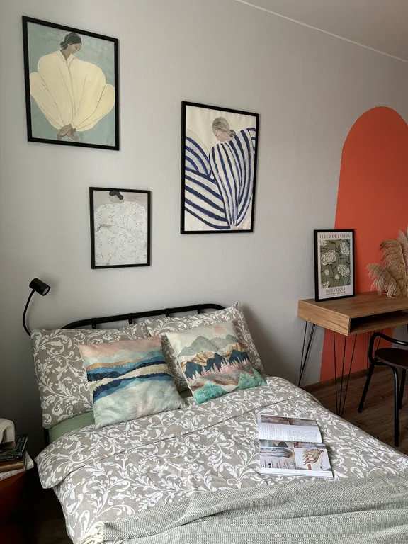 Двухкомнатная квартира над кофейней в центре Валдая