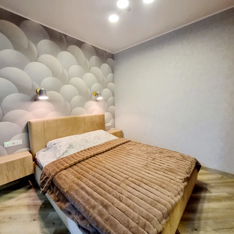 Уютная квартира в центре города с дизайнерским ремонтом — аренда посуточно в Каменск-Шахтинский