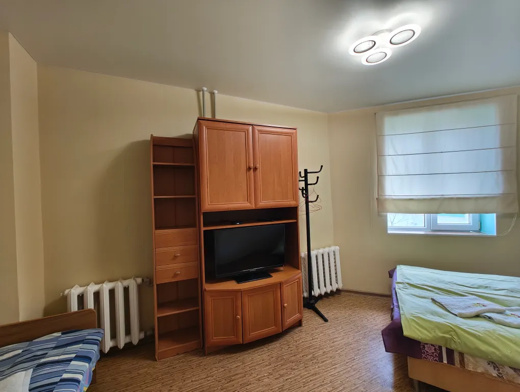 Большая двухкомнатная квартира в центре