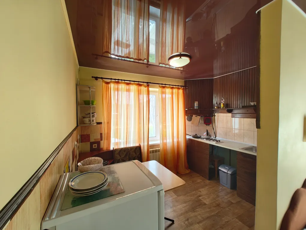 Двухкомнатная квартира в самом центре города — аренда посуточно в Керчь