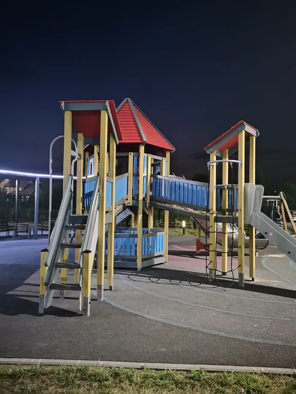 Уютная квартира в районе ТЦ Коллаж