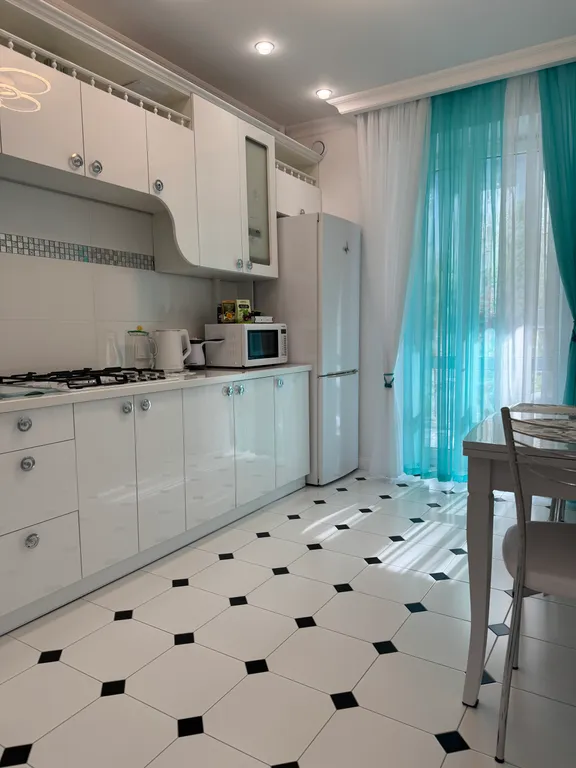 Новая белоснежная квартира в современном ЖК