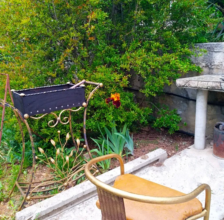 Уютное гнёздышко для двоих.