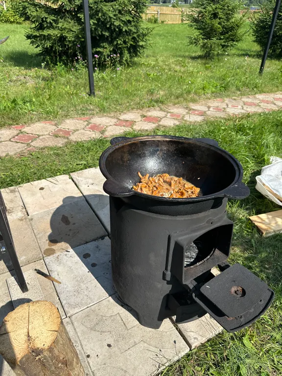 Просторный дом с баней и чаном